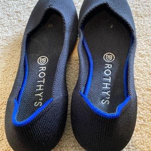 Black Rothy’s.  Excellent condition!!
